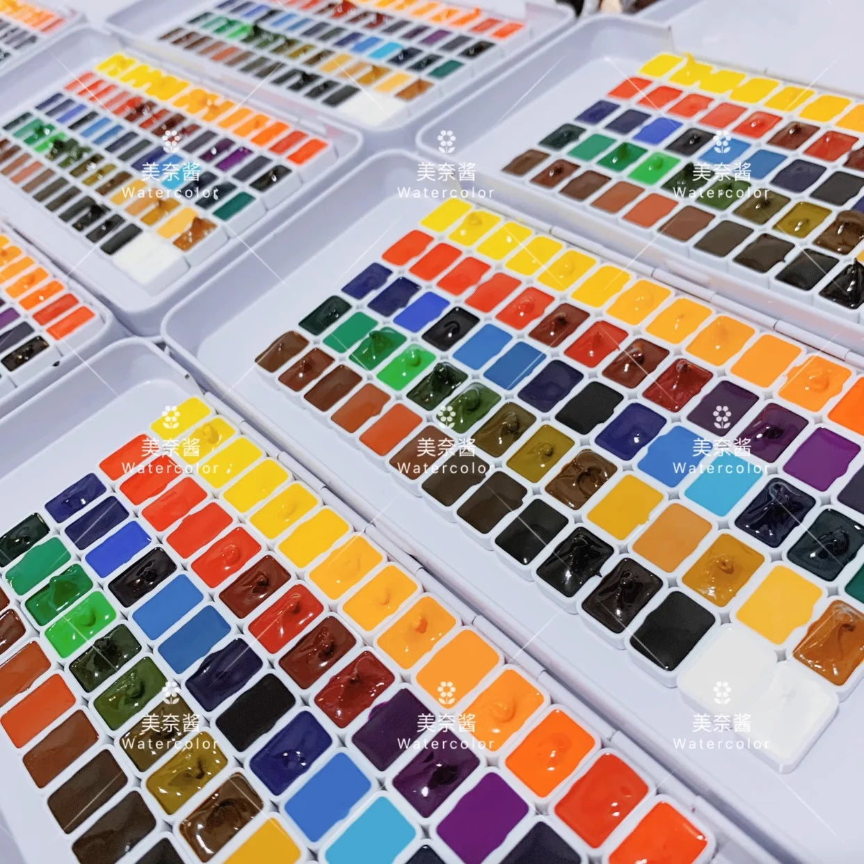 M.Graham Artist Paint Set 70 Pieces Professional Grade