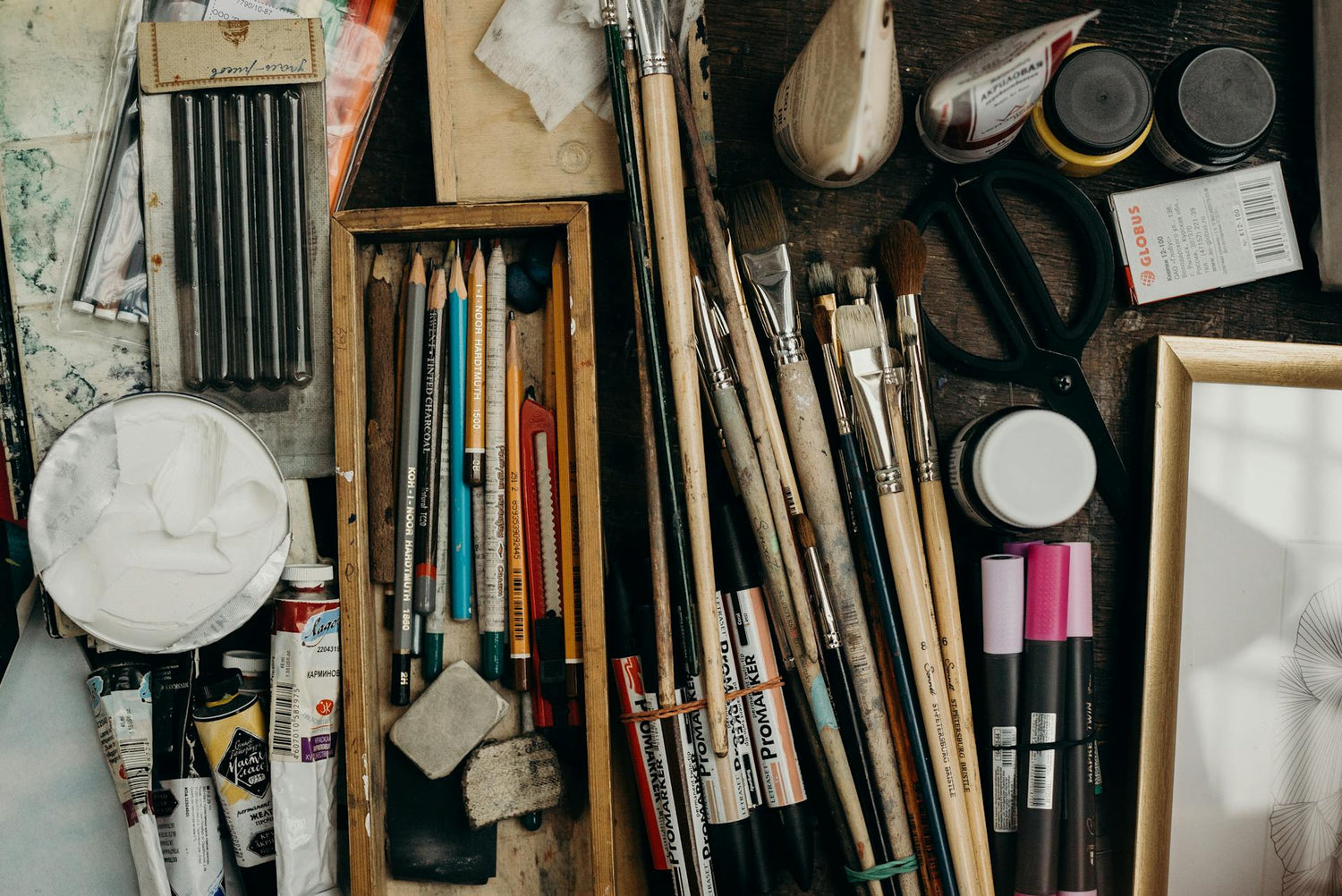 Artist Tools & Supplies